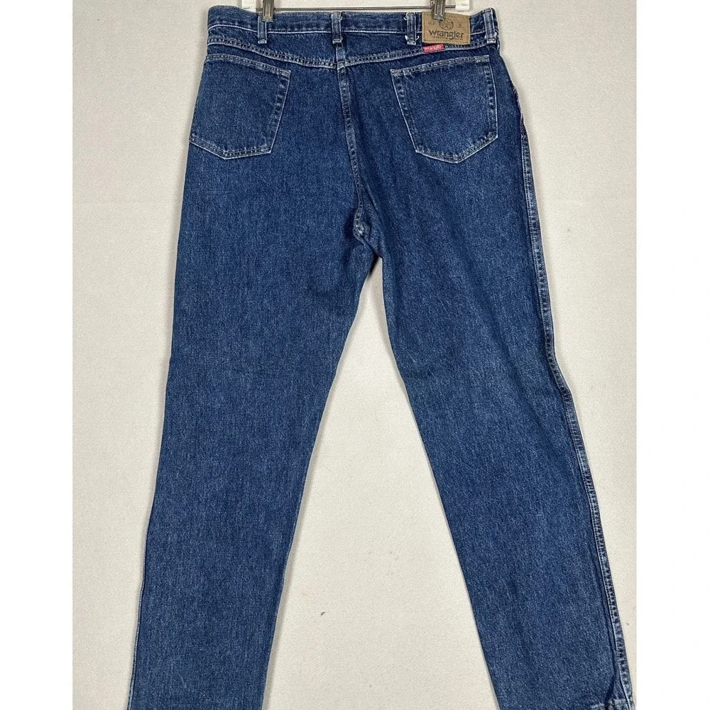Wrangler Authentic Jeans Mens 36X32 Blue Straight Leg 5-Pocket Denim Made In USA